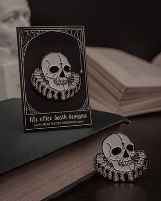 Enamel Pin - Elizabethan Skull - 1.5"