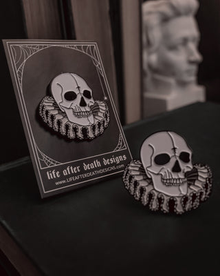 Enamel Pin - Elizabethan Skull - 1.5"